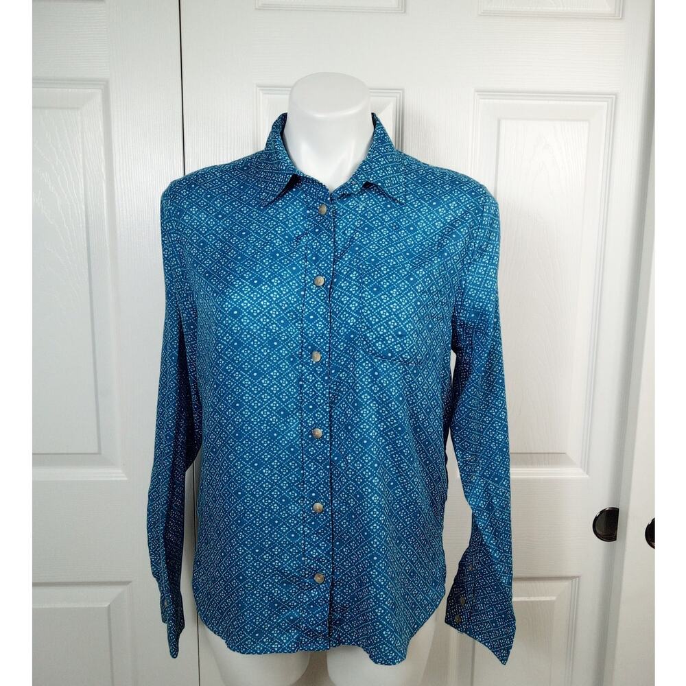American Eagle Women's Button Front Long Sleeve Shirt Size Medium Batik Print